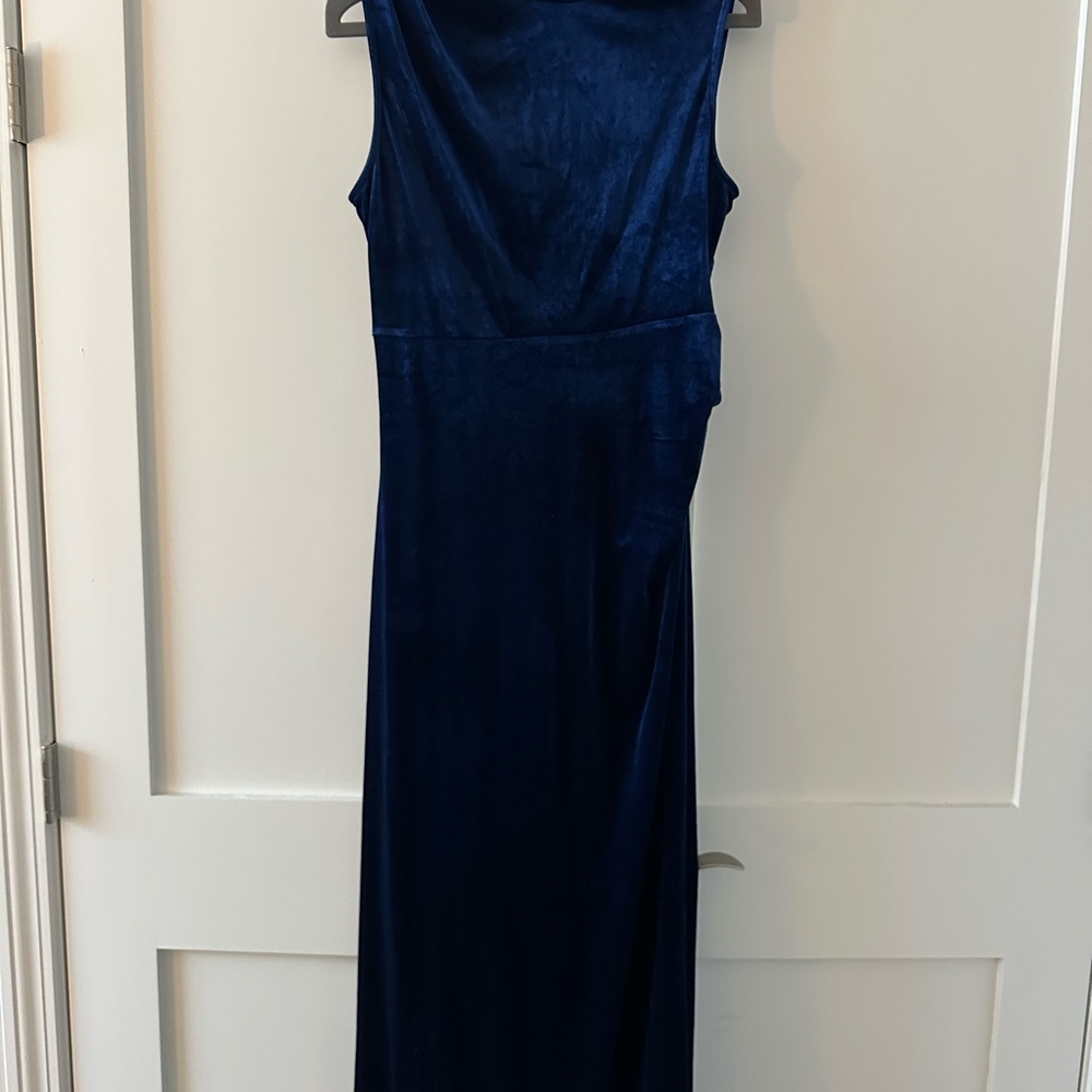 Elegant Navy Blue Velvet Dress